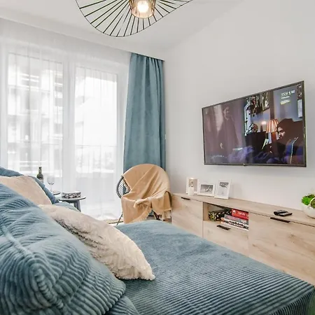 Baltic Marina 19 Z Parkingiem, Jacuzzi, Sauna I Silownia *